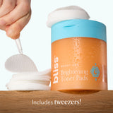Bright Idea Brightening Toner Pads with Vitamin C includes tweezers
