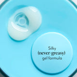 Clear Genius Clarifying Gel Moisturizer with Clarity 5 Complex texture with callout