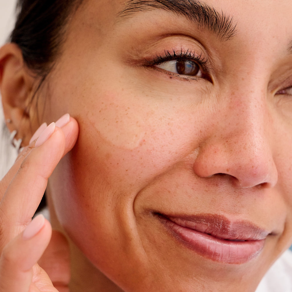 Glow & Hydrate Day Serum